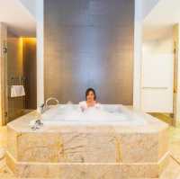 ที่พักภูเก็ตแบบติดหาด กิจกรรมเพียบ