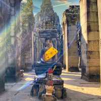 柬埔寨舉世聞名的「高棉微笑」 - 巴戎寺