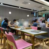 北角四寶食堂 養生燉湯套餐$88起，加購前菜+飲品$28。食到飽飽兩人$250左右