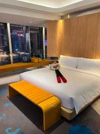 上海外灘W酒店:時尚設計、豪華設施