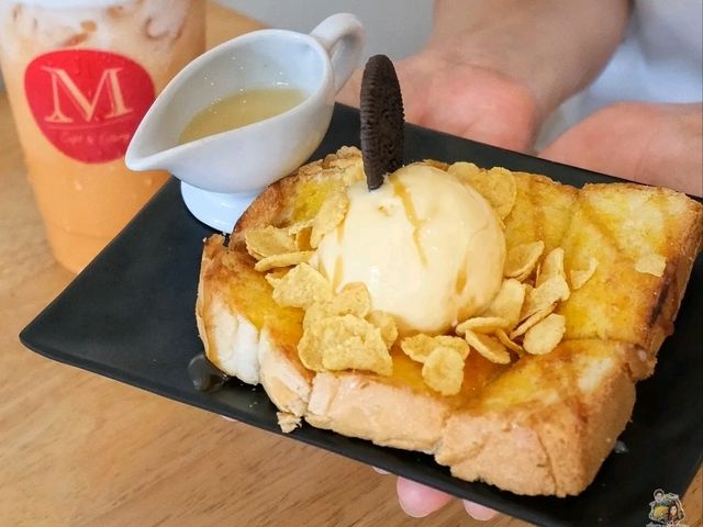 M Cups&Eatery คาเฟ่อบอุ่น ย่านลาดพร้าว 101