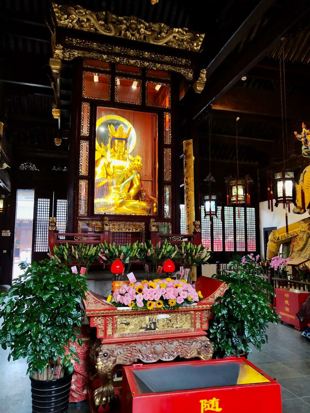 Longhua Pagoda