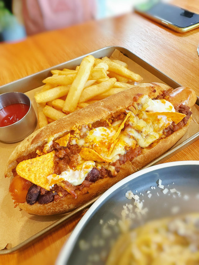 大埔隱世小店 - 必試「招牌辣牛肉醬熱狗🌭」