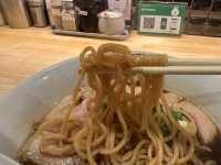 大阪・本町。中華そば・焼きめし『フラン軒』