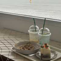 🇹🇭芭堤雅 最美的海邊Cafe🍹🍰