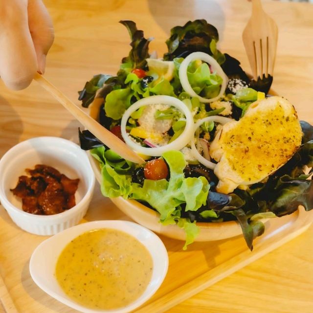 Green Ville คาเฟ่ฟีลฟาร์ม 🥬