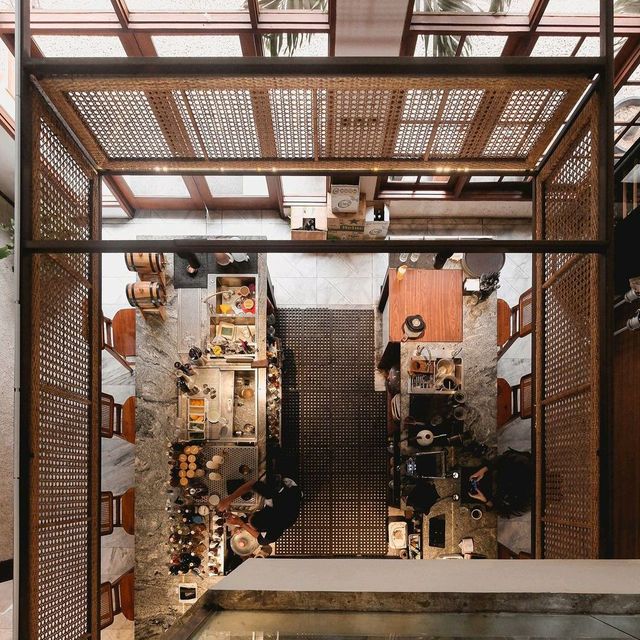 📌 KINA CAFFE | Providing various spaces for you.