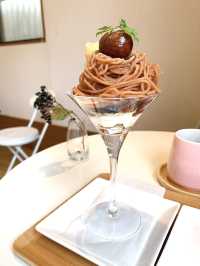 【福岡カフェ】季節ごとにかわるパフェが可愛すぎる🌰🍎
