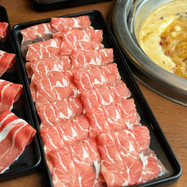 午市超抵食😱一人火鍋套餐