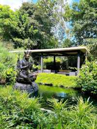 Calming My Mind and Praying at Kechara Forest Retreat