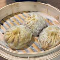 食神瀑布陽澄湖蟹黃撈麵～等等HEA (九龍城)