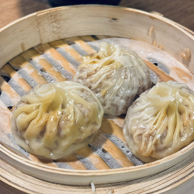 食神瀑布陽澄湖蟹黃撈麵～等等HEA (九龍城)