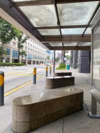 Efficient and Reliable: Exploring Singapore's Bus Network! 
