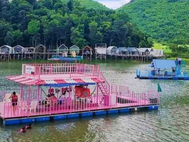 ล่องแพแลวิวอ่างเก็บน้ำห้วยม่วง