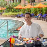 พักผ่อนใจกลางป่าตองกับ Novotel Phuket Vintage Park