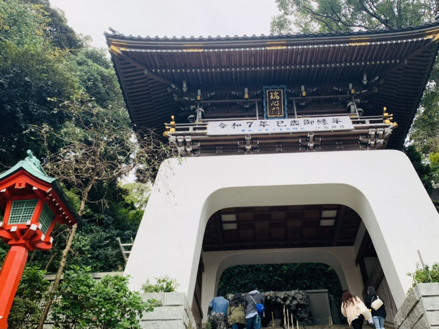 江ノ島　岩屋探険