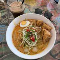 Claypot Laksa & Coffee