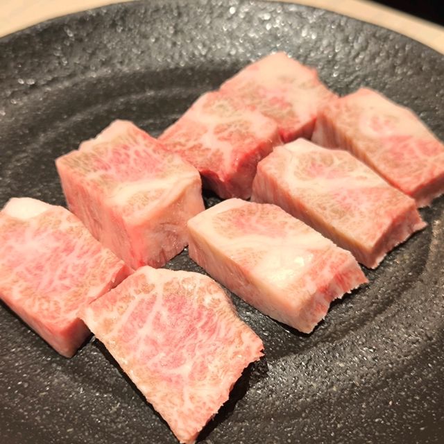 สุดยอดเนื้อมัสซึซากะ Kadoya, Beef