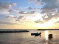 เก็บแสงเย็นที่หาดแหลมเจริญ