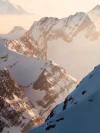 Skiing in Berner Oberland: A Winter Wonderland Awaits with sunset 🌅 