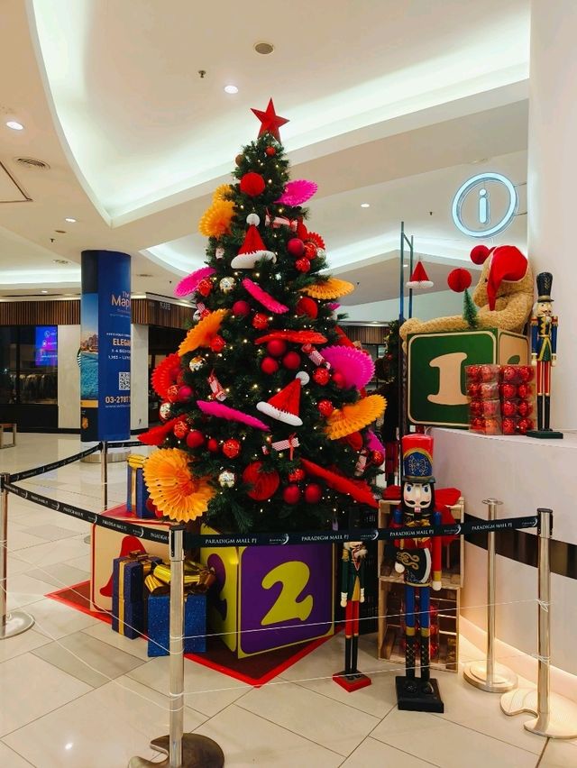 Step Into a Festive Wonderland at Paradigm Mall