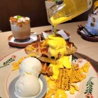 在圓方好有feel 嘅韓式cafe 過聖誕❄️🎄甜品和冬日特飲都好有節日氣氛💖