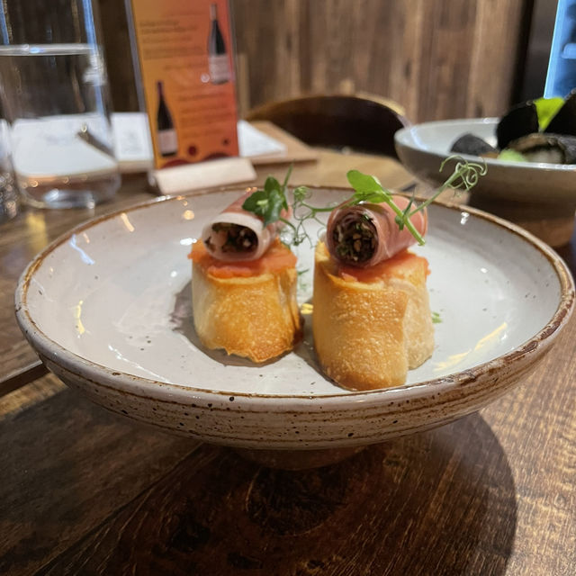 嚐新餐牌