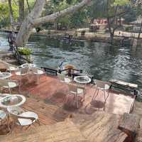 Nana resort แก่งกระจาน หน้าหนาวววว