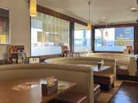 Coco's Restaurant