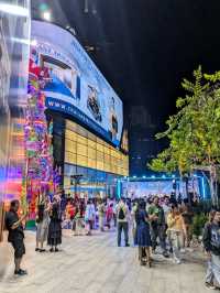 EmQuartier 擁有美麗空中花園的時尚流線購物中心