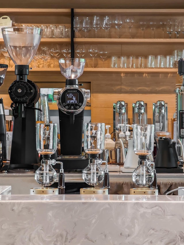 New Concept NaNa Coffee Roasters Ari