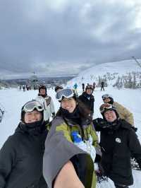 🏔️ Skiing Adventure in Åre: A 2-Day Getaway with Snow, Fun, and Maggie! ❄️