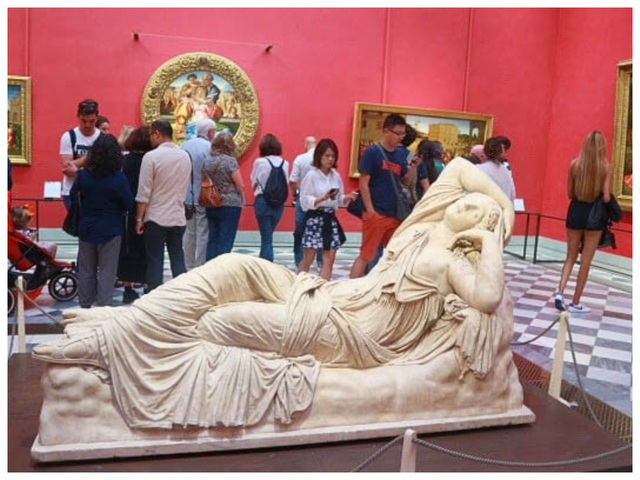 【イタリア/フィレンツェ】メディチ家歴代の美術コレクションを収蔵する美術館＊ウフィッツィ美術館＊