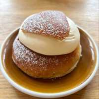 Wonderful bakery cafe