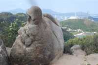 The Funny Rocks of Ling Kok Shan