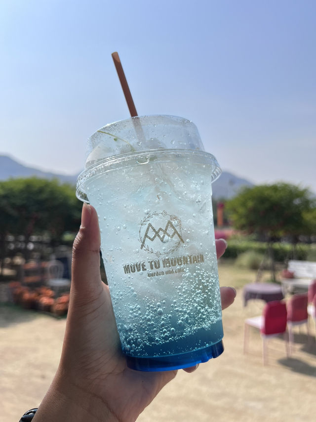 คาเฟ่ไม่ลับ กาญจนบุรี