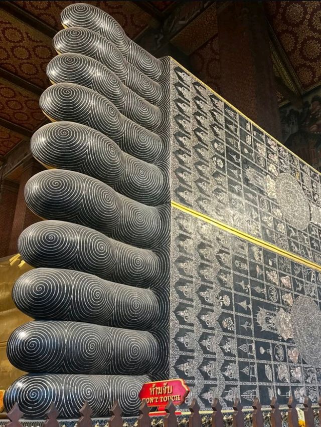 🛕 Wat Pho: Home of the Iconic Reclining Buddha 🙏