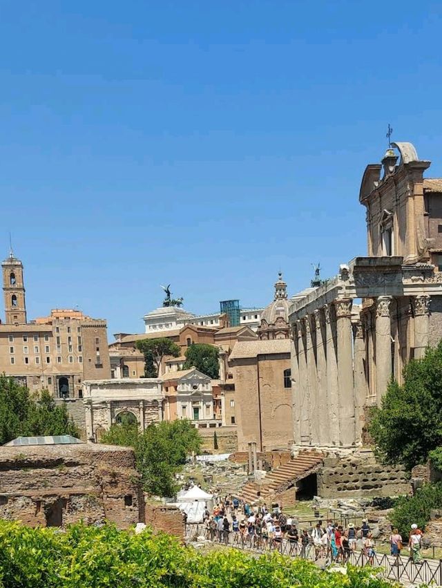 🏛️ Explore Ancient Rome: Walk Through History! 🇮🇹