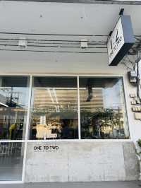 One To Two – คาเฟ่เรียบง่าย กาแฟดี ทาว์นอินทาว์น