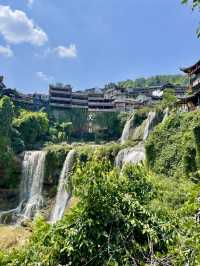 🇨🇳Furong Town & Phoenix Ancient Town Day & Night 🌿🏮