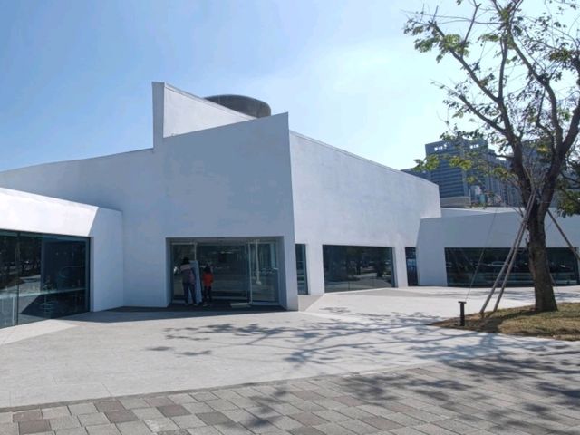 #內惟藝術中心- 高雄鼓山