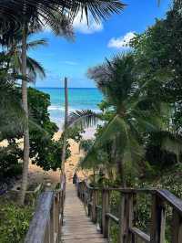 สะพานไม้ลับๆ หาดในทอน 🌴