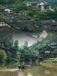 High-Speed Train Direct to Summer's Perfect Escape: Wujiazai International Tourism Resort 🌞🏞️
