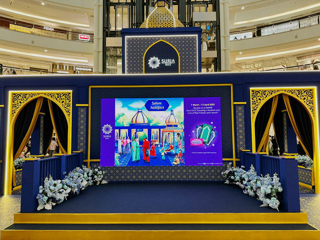 Golden Garden of Raya Dreams at Suria KLCC