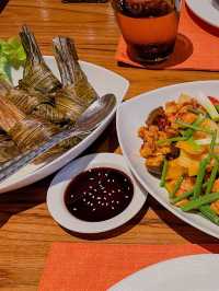 รีวิวที่พักโรงแรมพัทยา สระน้ำยิ่งใหญ่อลังการมาก!!