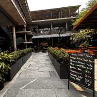 Bangalore-Beer Library 