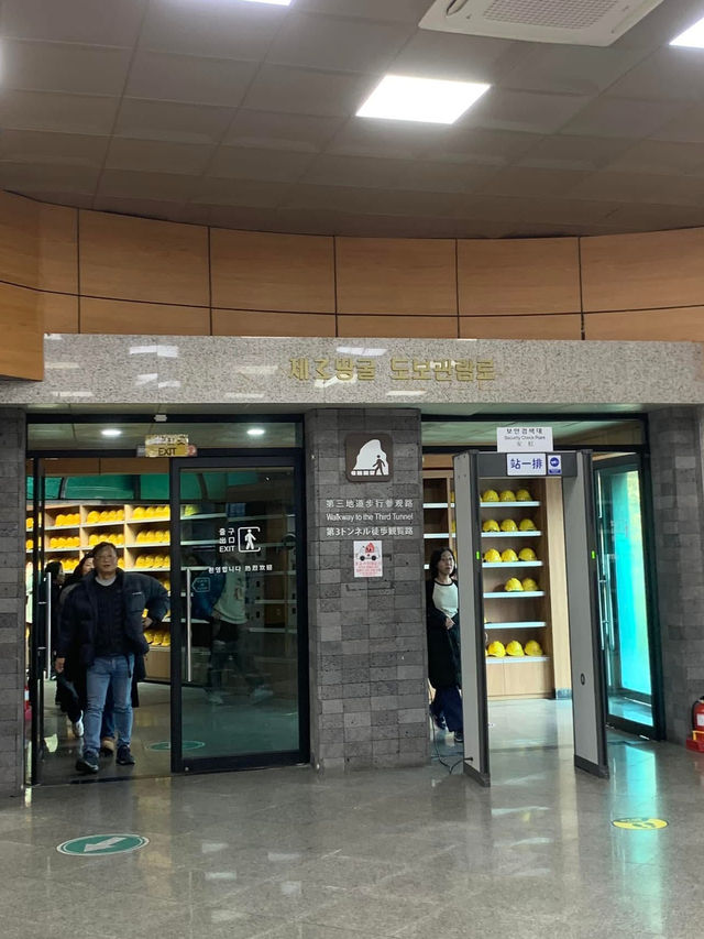 🇰🇷DMZ 3rd Infiltration Tunnel 🇰🇷MUST SEE IN SEOUL!