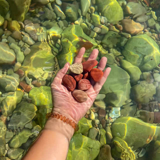 เเหลมตุ๊กตา หาดลับ เกาะหมาก จังหวัดตราด