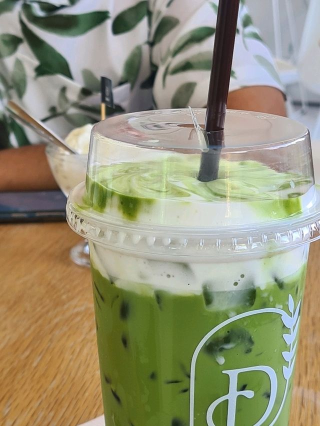 Dome cafe
