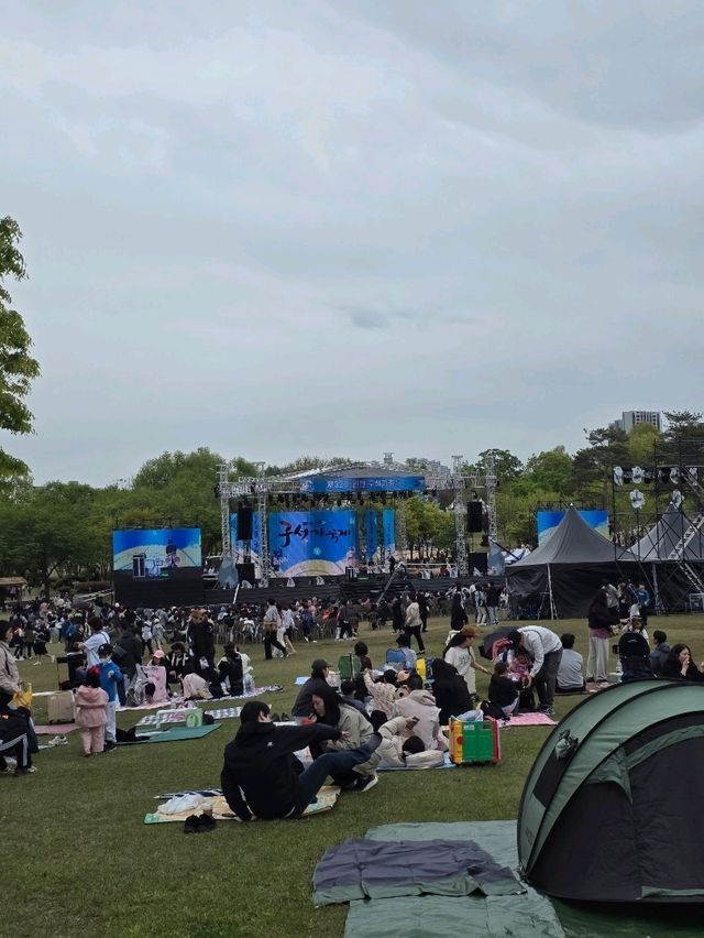 특별한 공연과 퍼레이드